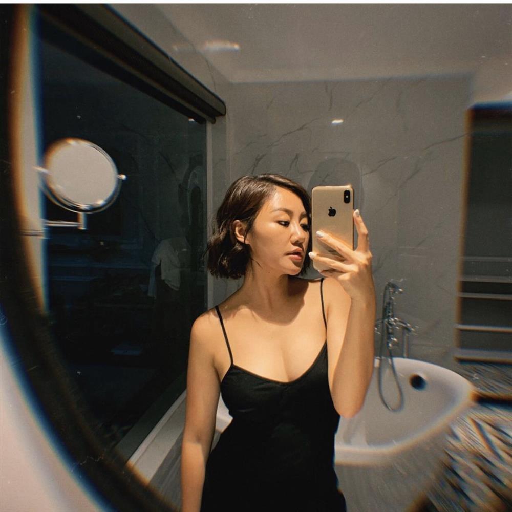 Văn Mai Hương khoe gò bồng đảo sexy đến ná thở-7