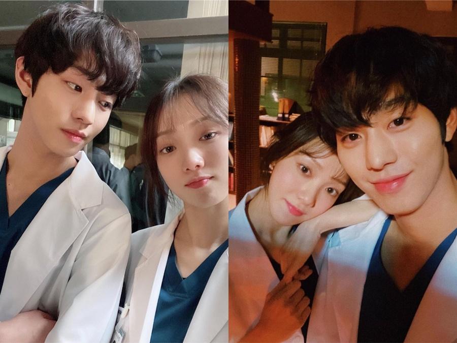 Lee Sung Kyung gửi một xe đồ uống tới phim trường “Hong Chun Gi” để ủng hộ nam diễn viên Ahn Hyo Seop. Trước đó cả hai từng đóng cặp ăn ý trong bộ phim 