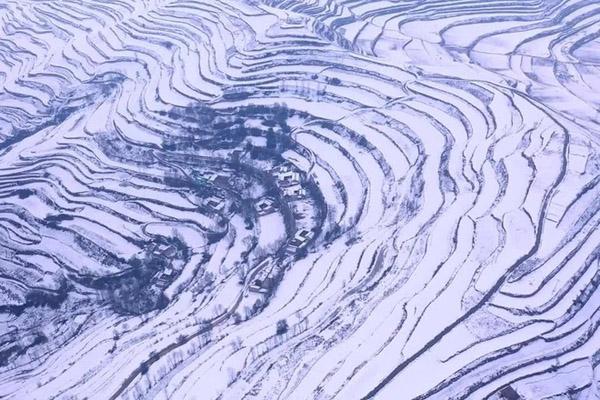 30 tuổi chưa yêu ai, nàng 9x mê du lịch trúng sét ái tình với trai đẹp 1m85-16