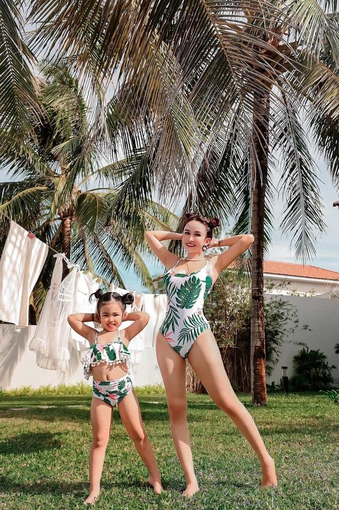 Dàn dâu hào môn chặt đẹp đường đua bikini, ngoài vóc dáng còn so kè thần thái-7