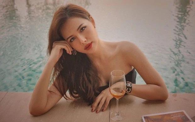 Dàn dâu hào môn chặt đẹp đường đua bikini, ngoài vóc dáng còn so kè thần thái-8