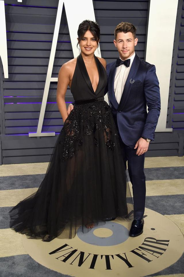 Nick Jonas kể về hôn nhân 3 năm với Hoa hậu Thế giới Priyanka Chopra-5