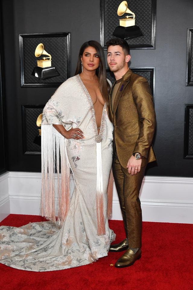 Nick Jonas kể về hôn nhân 3 năm với Hoa hậu Thế giới Priyanka Chopra-6