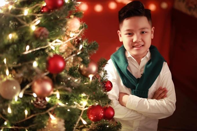 Con trai Vân Quang Long đón tuổi mới-3