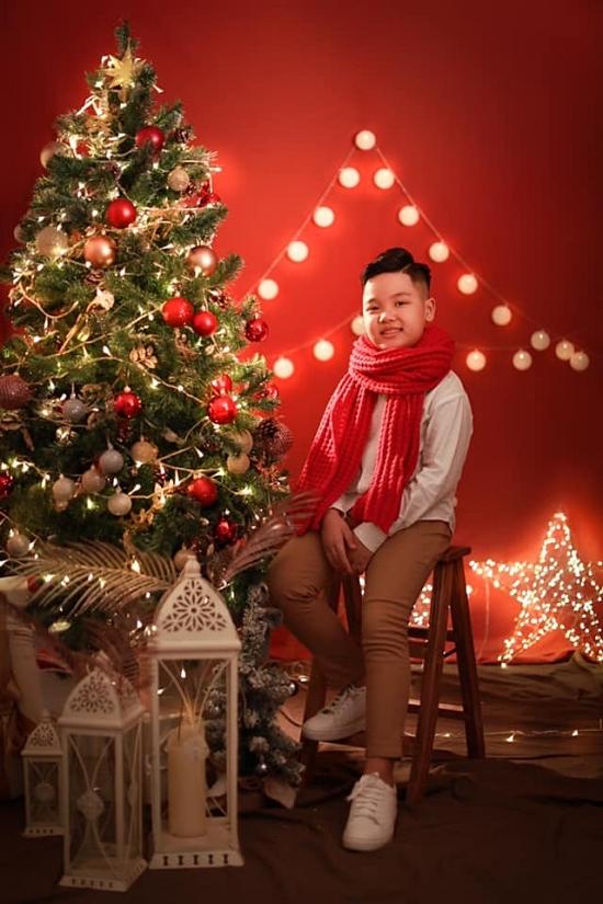 Con trai Vân Quang Long đón tuổi mới-4