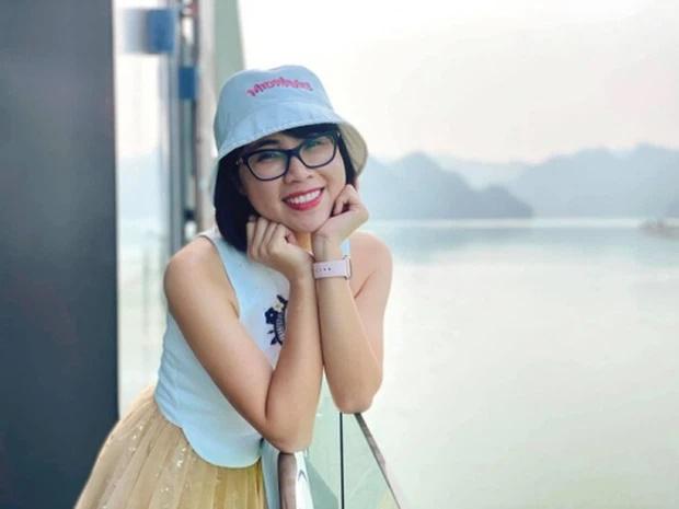Soi học vấn của những nữ YouTuber hot nhất Việt Nam-3