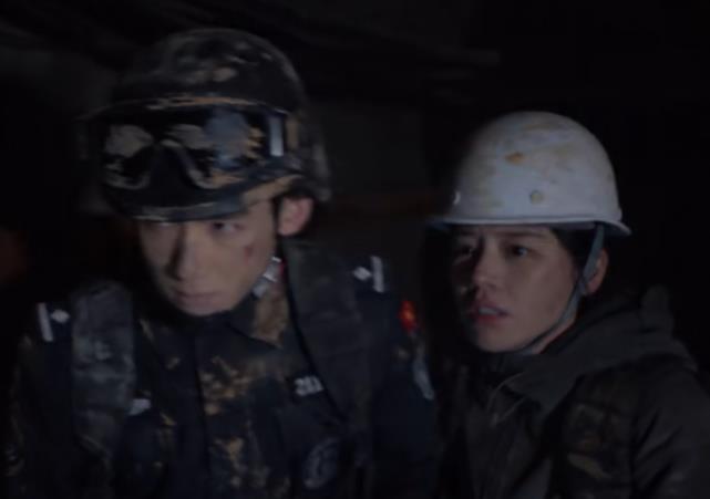 Trai ngoan Bạch Kính Đình đánh mất nụ hôn đầu vì vai diễn-4