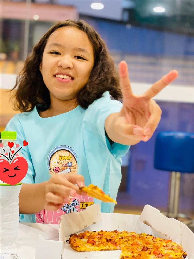 Ngoại hình con gái Việt Hương - Hoài Phương-2