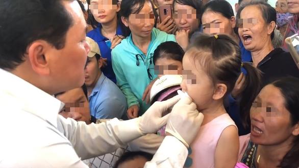 Quảng Ngãi nói gì về việc thần y Võ Hoàng Yên chữa bệnh cho người dân?-3