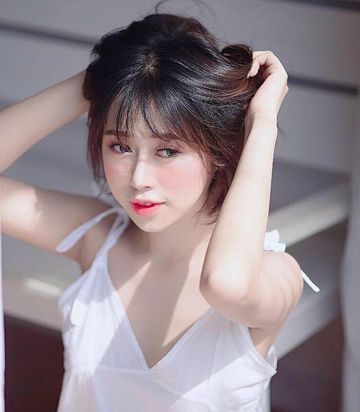 Ngoại hình bỏng mắt của chị Google từng nổi đình đám 4 năm trước-9