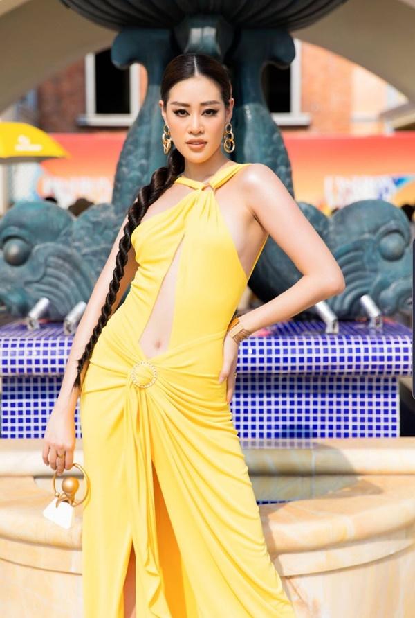 Sánh đôi cùng Ông Cao Thắng, Đông Nhi gây sốt với body nuột nà sau sinh-5