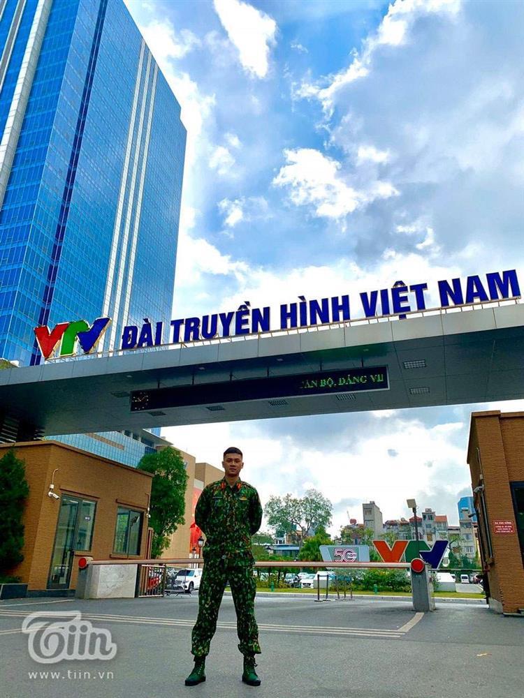 Chàng bộ đội tuyên bố đẹp trai hơn BTV VTV: Thực sự sao đẹp bằng anh ấy được-5
