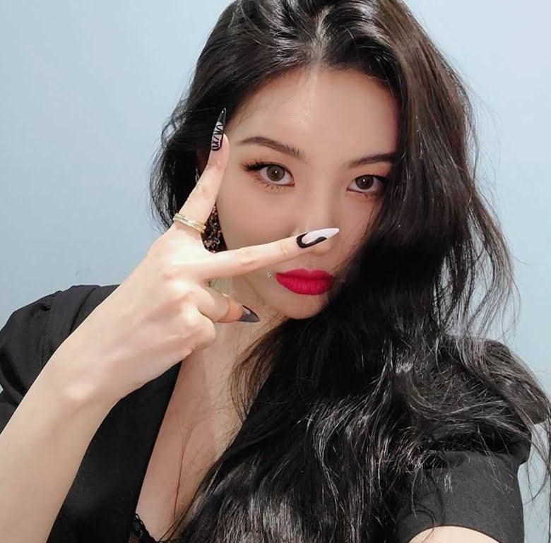 Sunmi tiết lộ nỗi đau phá hủy đầu gối khi nhảy vũ điệu Tail-1