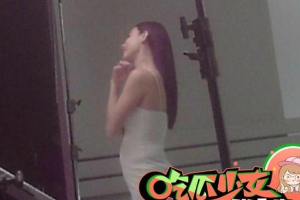 Trương Bá Chi lên tiếng sau khi được bác sĩ dự đoán sinh con thứ 4-4