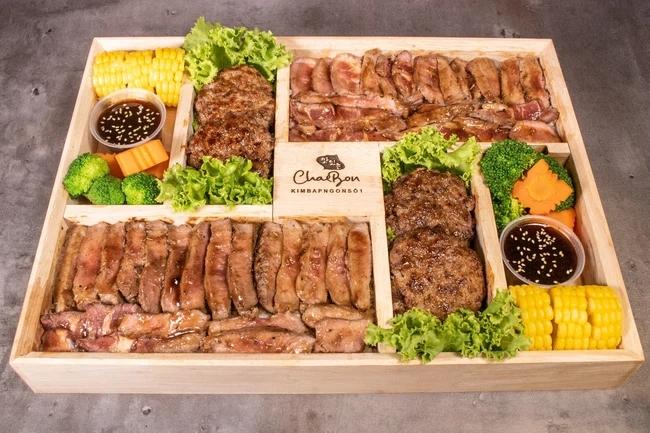 Gói mì tôm 300k và những món ăn có tên vỉa hè mà đắt không tưởng-7