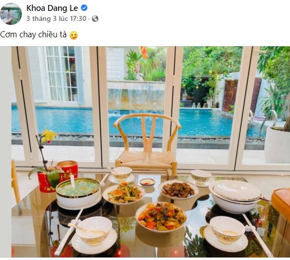 Shark Khoa ở nhà - ra ngoài có gì khác?-4