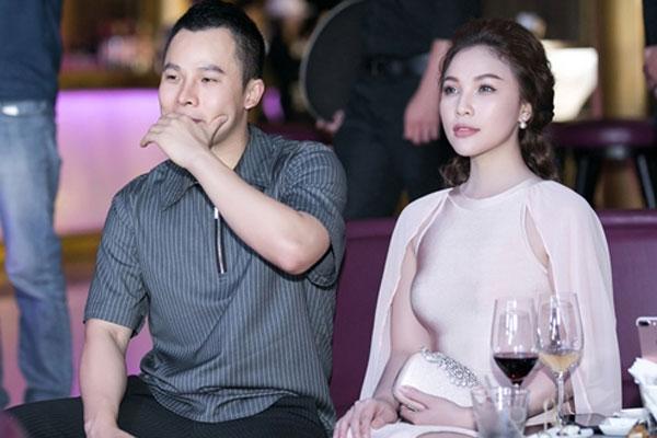 Lộ bằng chứng Vũ Khắc Tiệp - Quỳnh Thư cạch mặt?-7