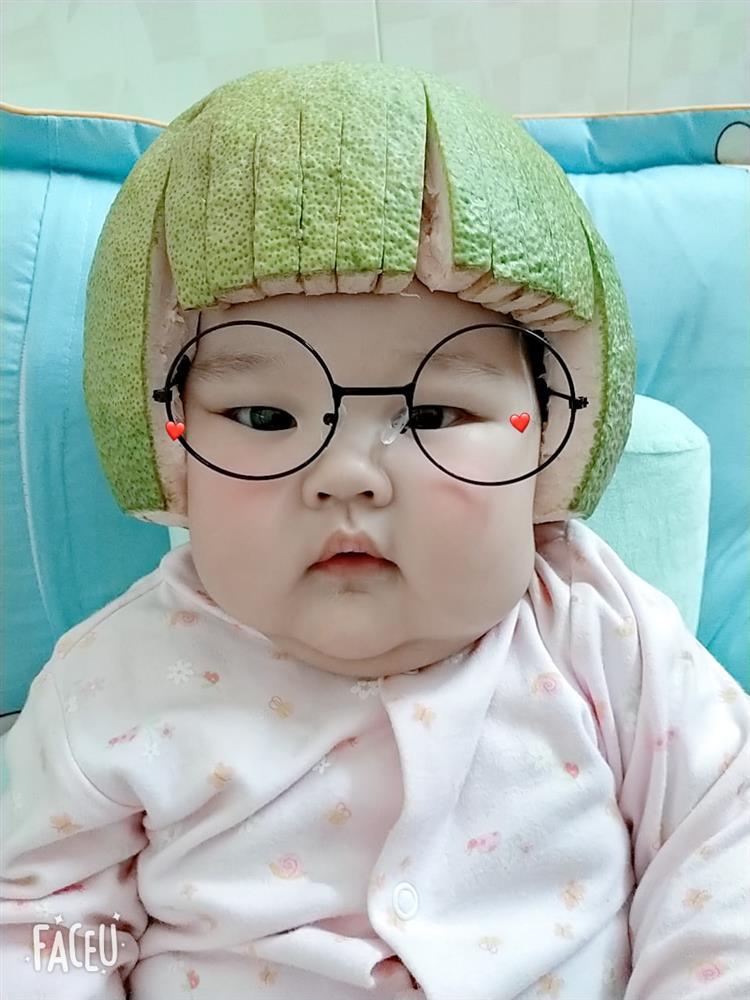 50 sắc thái hài hước của em bé khi có mẹ cứ hở ra là hóa trang cho con-6