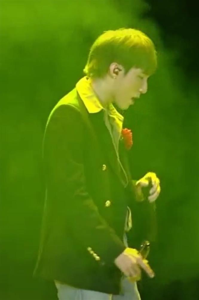 Sơn Tùng M-TP hát live kém hơn Jack ?-2