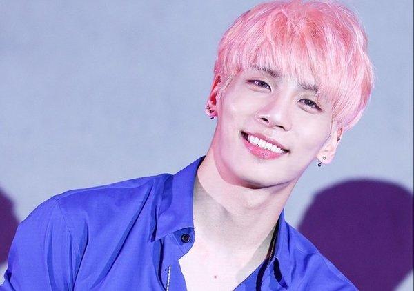Fan thoải mái nhắc đến cố Idol Jonghyun vì đã có Key SHINee chống lưng!-1