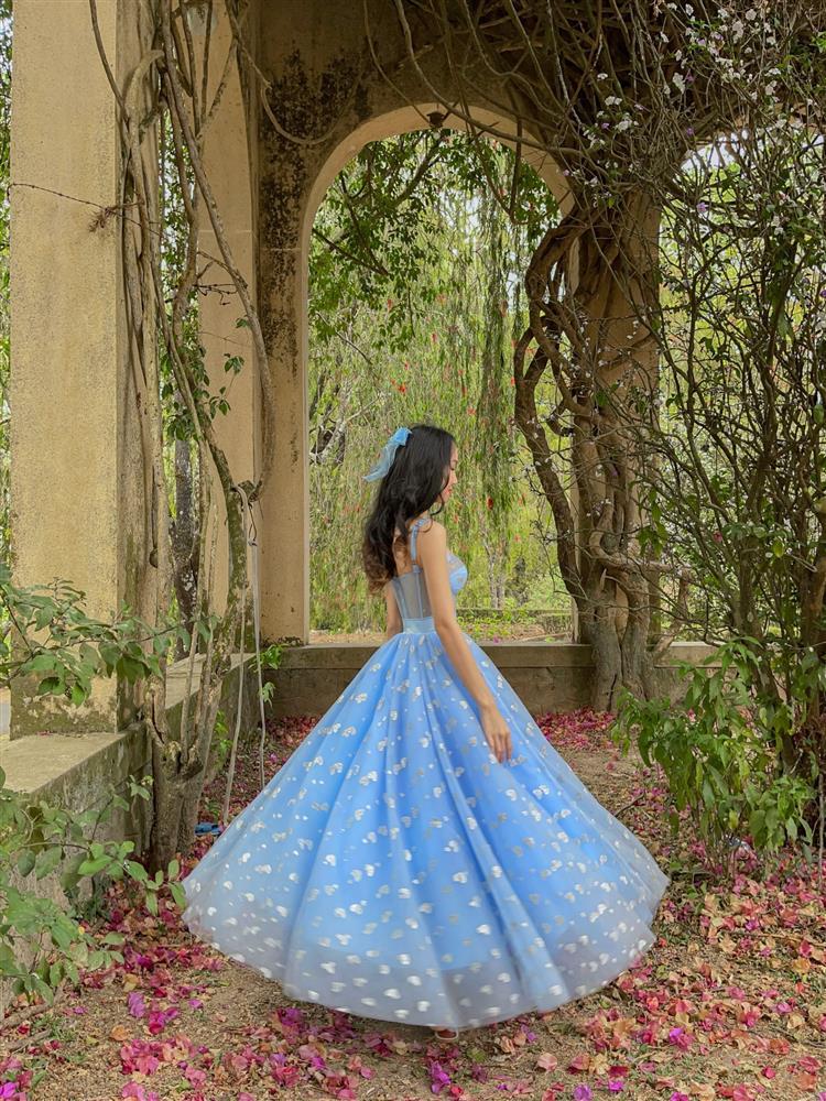 Nàng 9x đẹp như Công chúa ngủ trong rừng ở điểm check-in cổ kính Đà Lạt-6