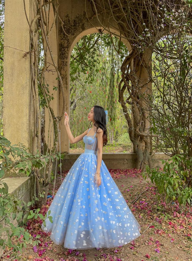 Nàng 9x đẹp như Công chúa ngủ trong rừng ở điểm check-in cổ kính Đà Lạt-7