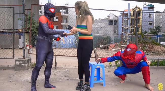 Phát hiện kênh YouTube trẻ em nội dung nhảm nhí: Thử thách nguy hiểm, bạo lực câu view-10