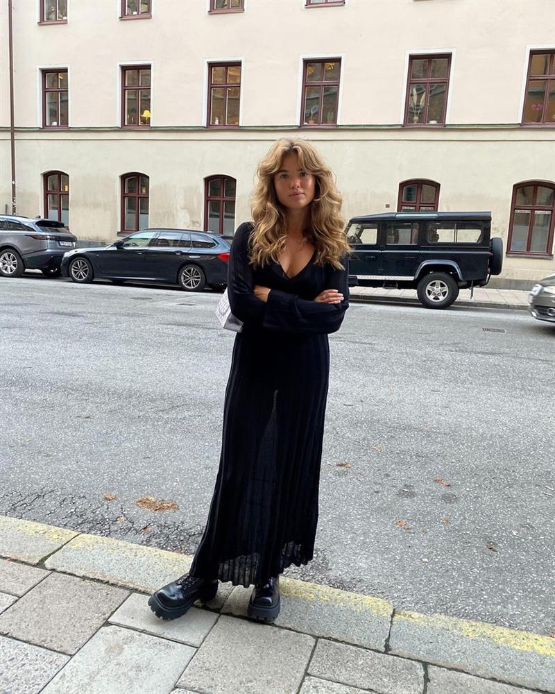 Tóc mái xoăn từ những năm 70 đang trở thành mốt-5