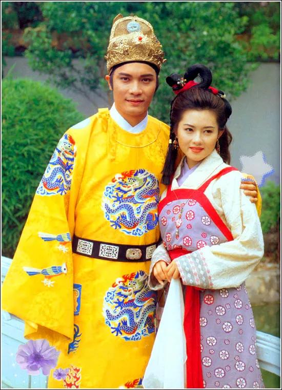 Ảnh hậu mang danh giật chồng sống cô độc ở tuổi ngũ tuần-10