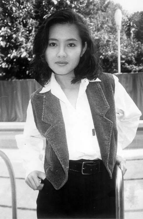 Ảnh hậu mang danh giật chồng sống cô độc ở tuổi ngũ tuần-5