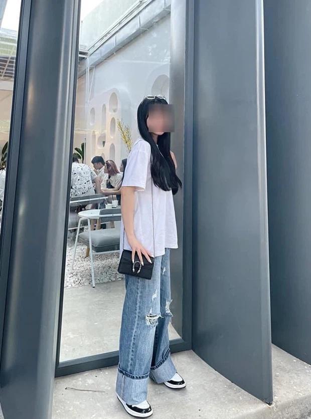 Bi hài một chiếc quần hai số phận, phản hồi của chủ shop gây chú ý-4