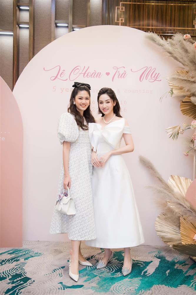 Dự tiệc kỷ niệm cưới Trà My, Thanh Tú lồng lộn ngang nhân vật chính-6