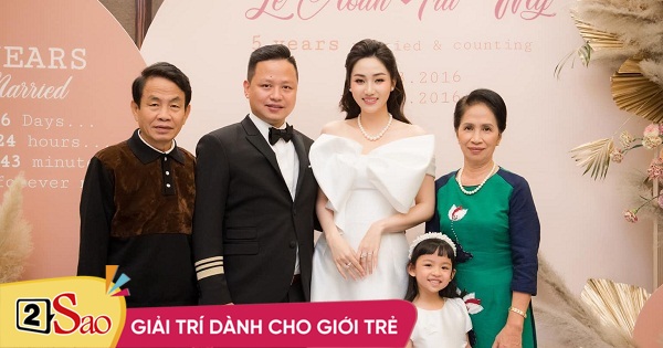 Bố mẹ chồng quyền lực của Á hậu Ngô Trà My hiếm hoi lộ diện
