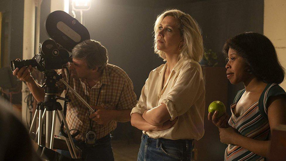 Giống Thái Trinh, 94% sao nữ bị quấy rối tình dục-4