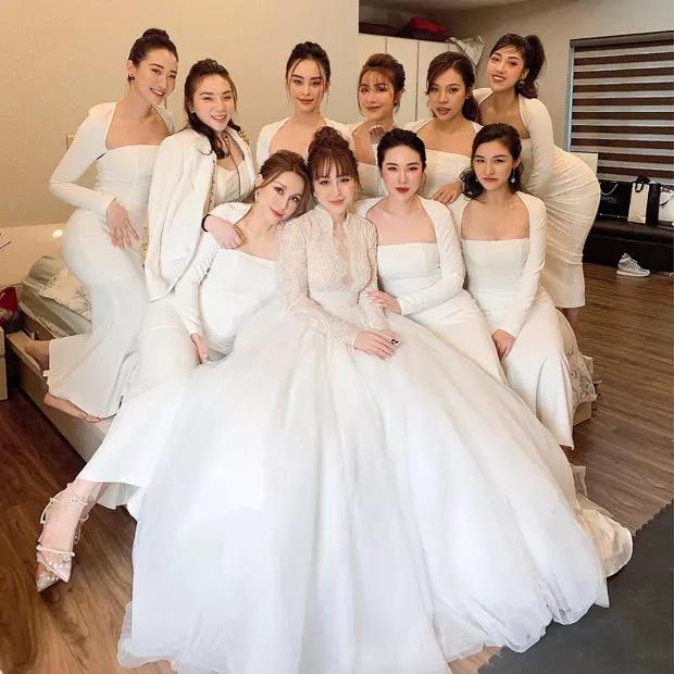 Dàn phù dâu đẳng cấp, toàn hoa khôi tiếp viên hàng không-12