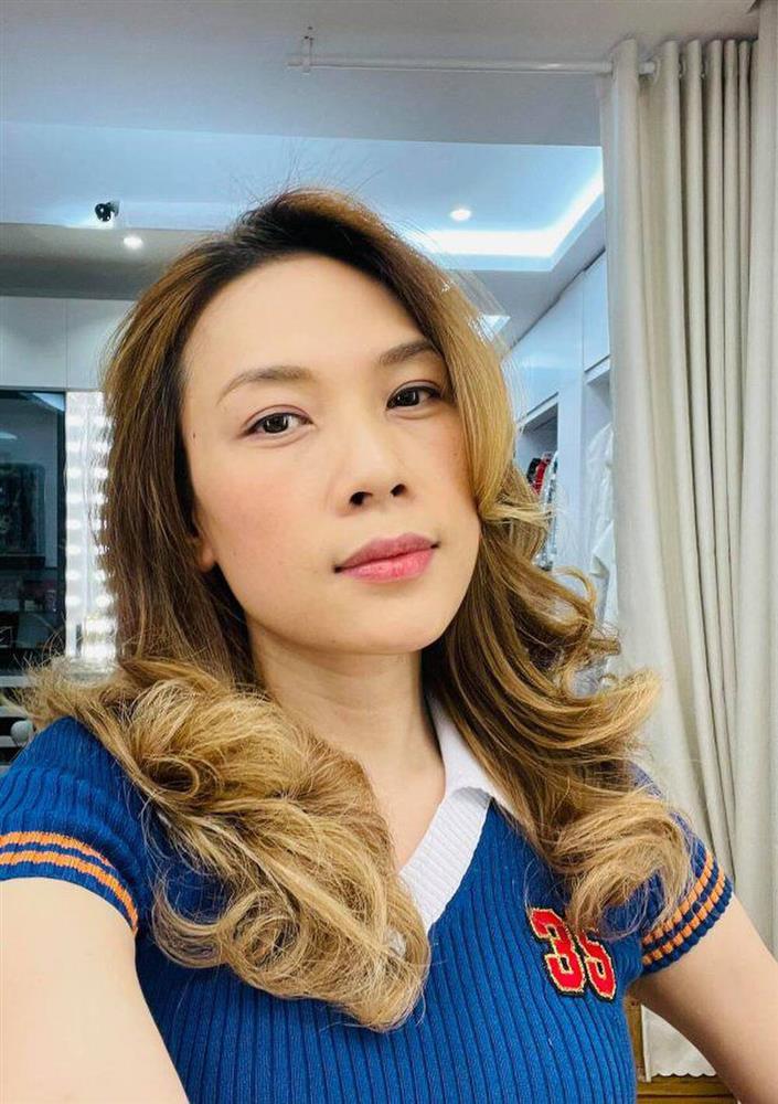 Mỹ Tâm khoe nhan sắc ngoài 40, ai ngờ để lộ khuyết điểm này-1