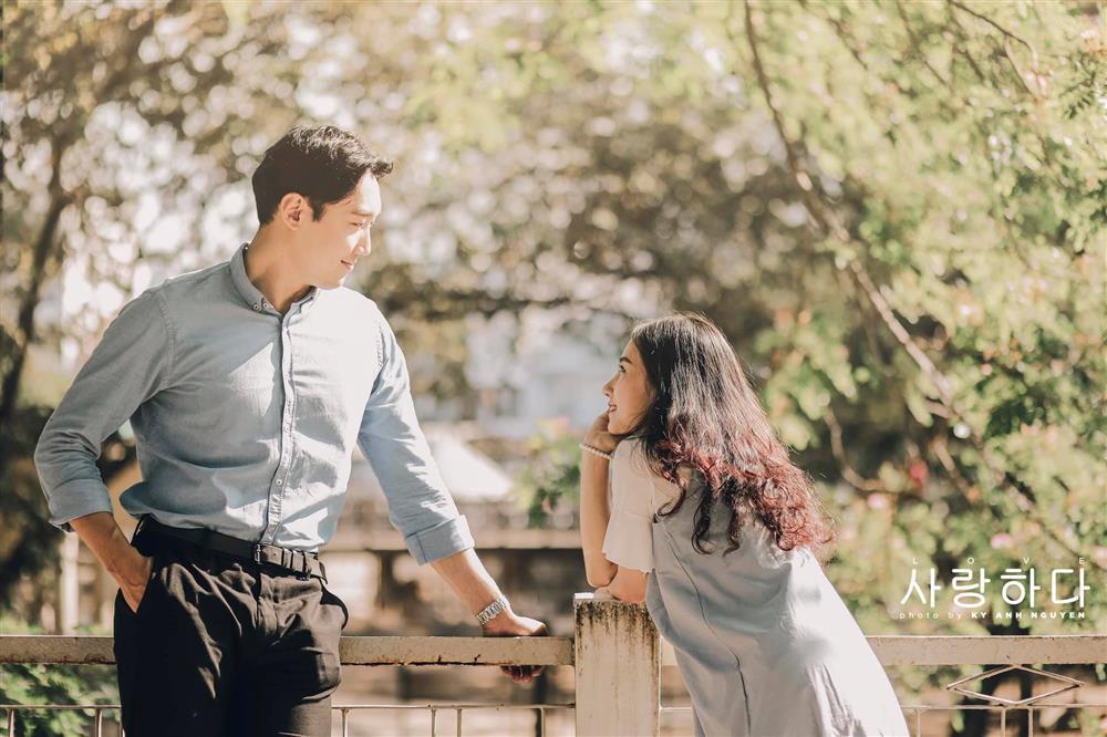 Khoảnh khắc nhớ một đời của cặp Việt – Hàn yêu từ cái nắm tay đầu tiên-5