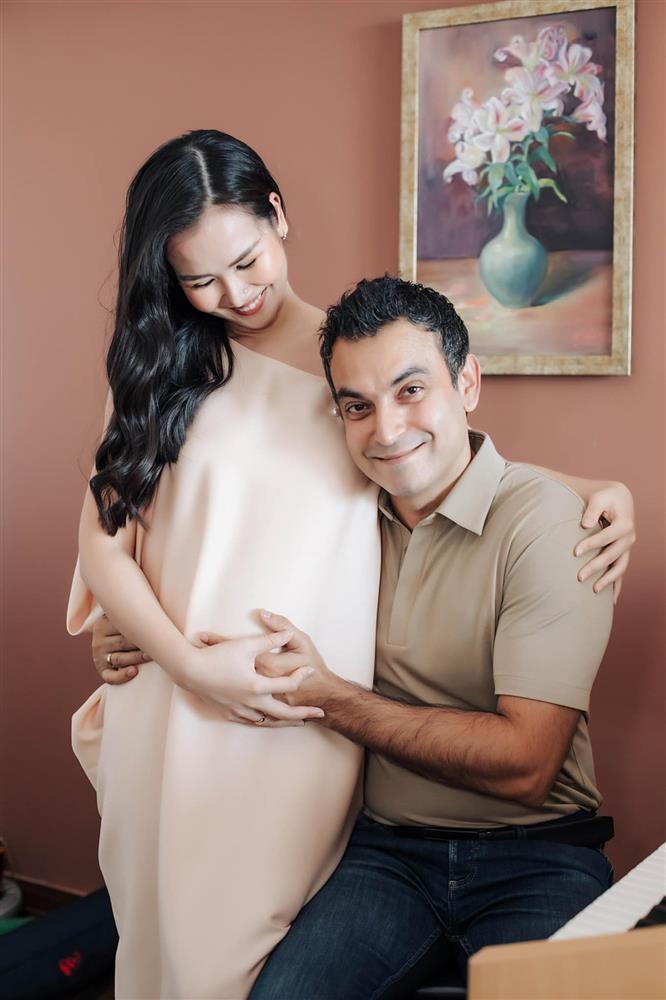 Bà bầu Võ Hạ Trâm tăng cân vùn vụt chỉ sau một đêm ngủ dậy-2