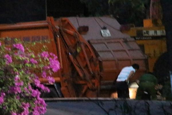 Công an thông tin vụ bảo vệ đánh chảy máu đầu nam công nhân vì không đeo thẻ ra vào-3