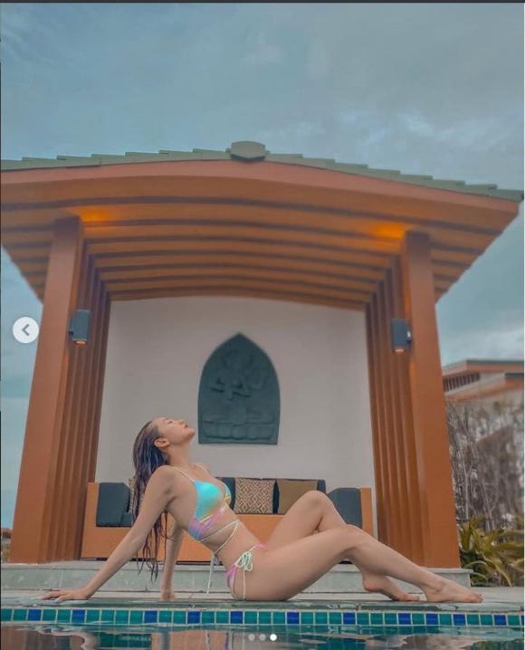 Quẩy cực sung, Minh Hằng vô tình lộ nhược điểm cơ thể-10