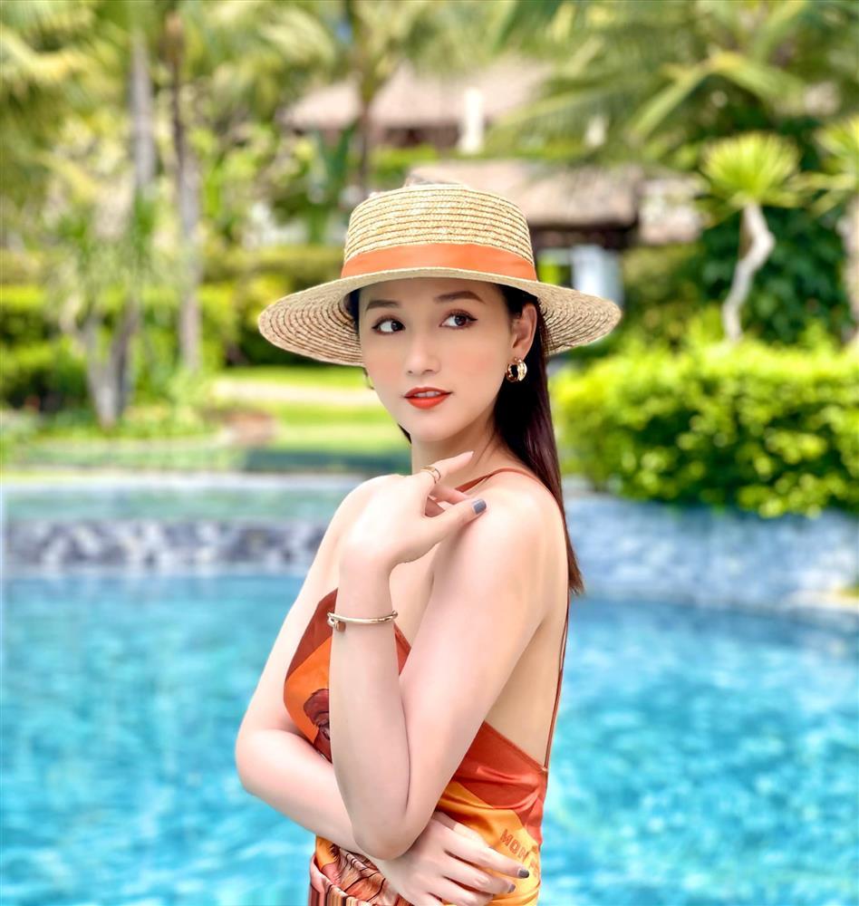 Bỏng mắt trước vòng 1 phồn thực của Lã Thanh Huyền-10