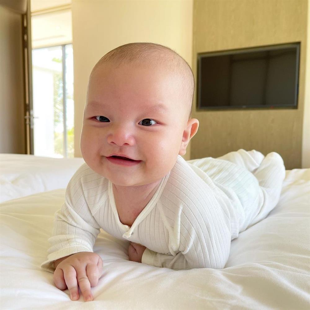 Các con hot hơn mẹ, Hồ Ngọc Hà lo ngại vứt Instagram-7