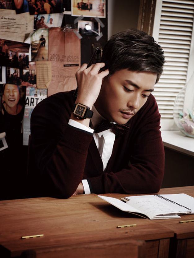 Tra nam Huỳnh Tông Trạch hẹn hò tình trẻ kém 13 tuổi có con riêng-1