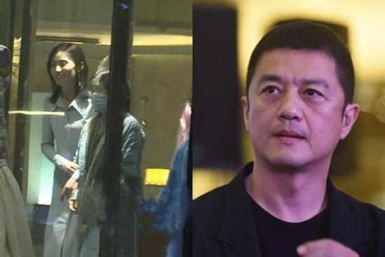 Lý Á Bằng ở bên bạn gái sau khi thua kiện