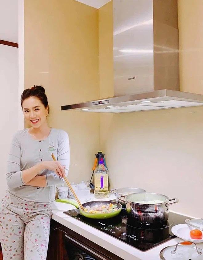 Bí kíp giữ chồng của dàn dâu hào môn được phơi bày trên mạng-12