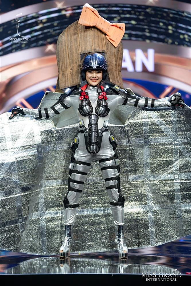 Top 10 bộ Quốc phục đẹp nhất Miss Grand International 2020-10