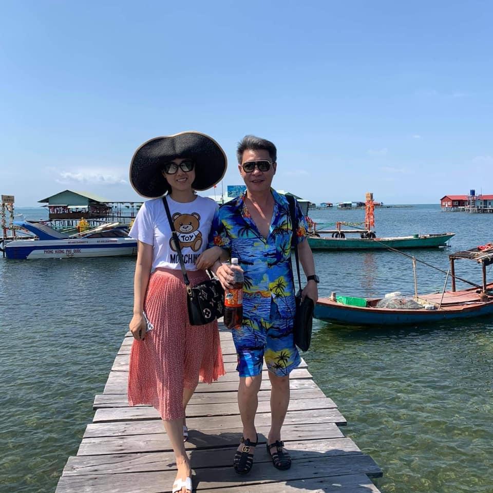 Công Lý than tài khoản hết tiền, vợ mới cưới thể hiện chất chơi-3