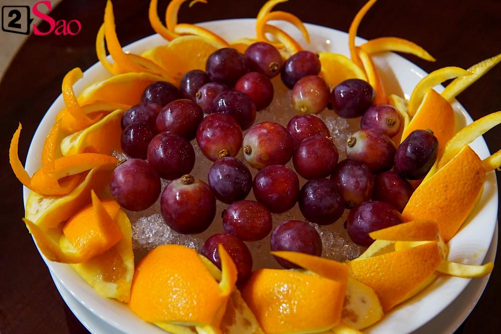 Bố Già thắng lớn 300 tỷ, Trấn Thành mời mọi người ăn gì cho xứng?-15