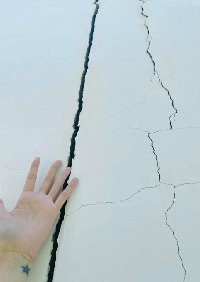 Thủy Tiên nói gì khi bị tố ăn chặn tiền từ thiện mua biệt thự 1.000 m2?-6