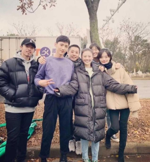 Quá khứ phim giả tình thật của cặp đôi Hậu Duệ Mặt Trời bản Trung-5